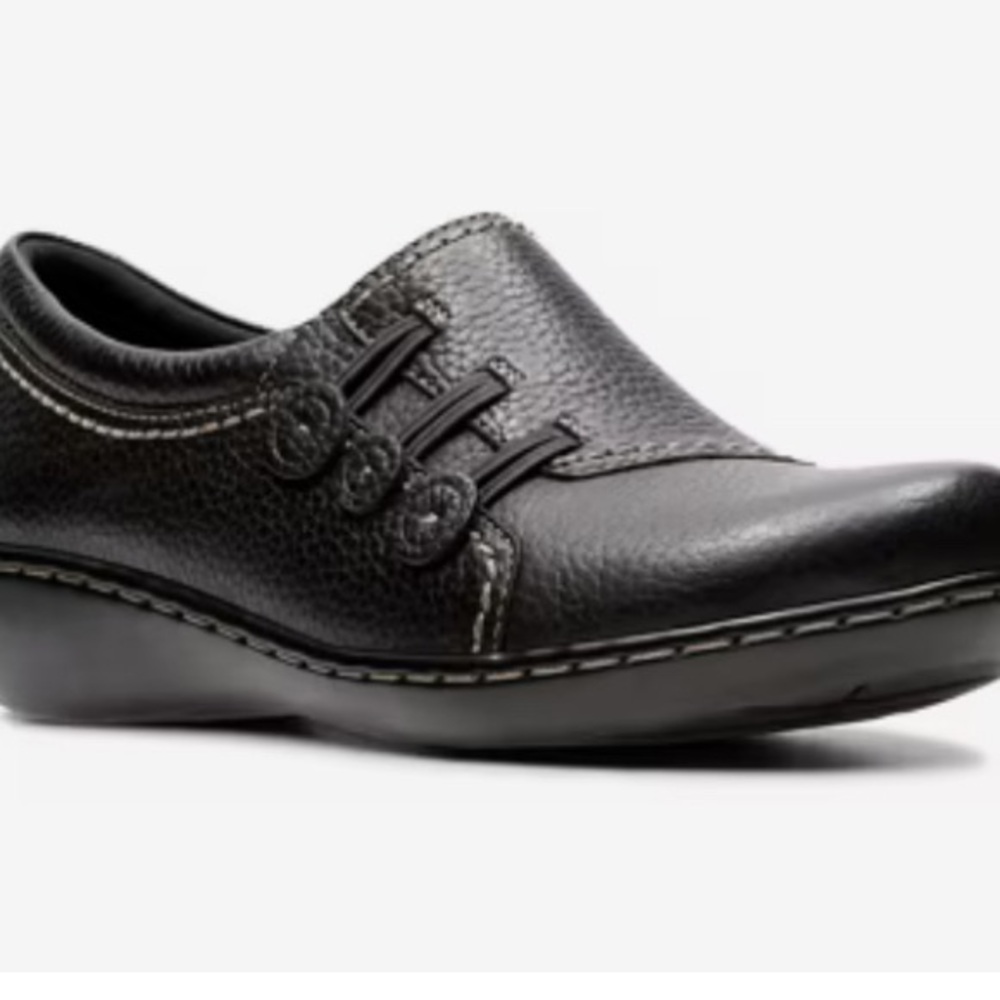 Clarks Textured Black Slip on Leather Flats